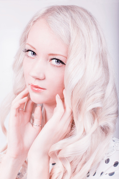 Beautiful blond girl - Фото, зображення