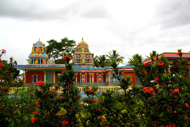 Sri Siva Subramaniya hindu templom Nadi / Viti levu / Fidzsi-szigetek - Fotó, kép