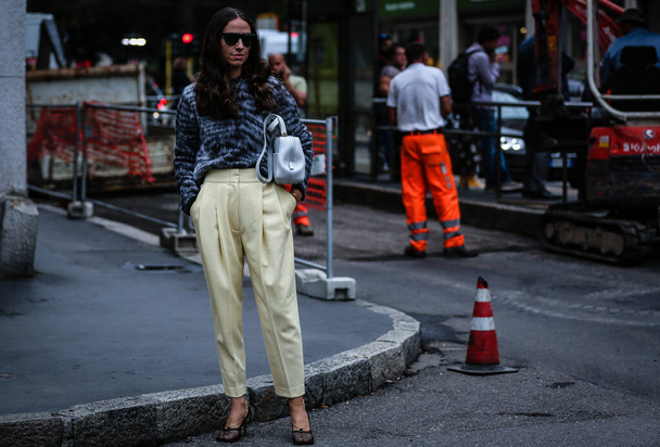 MILAN, Itália- 19 de setembro de 2019: Erika Boldrin na rua durante a Milan Fashion Week
. - Foto, Imagem