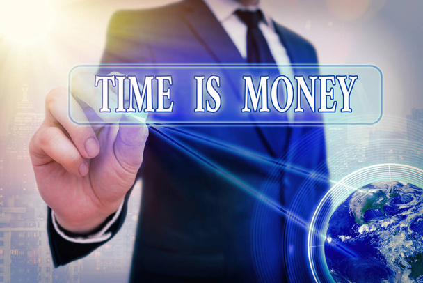 Tekst schrijven Time Is Money. Bedrijfsconcept voor tijd is een waardevolle hulpbron Doe dingen zo snel mogelijk Elementen van dit beeld geleverd door NASA. - Foto, afbeelding