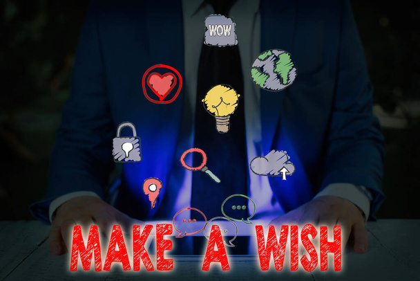 Fogalmi kézírás a Make a Wish-ről. Üzleti fotó bemutatása a vágy, hogy a helyzet, amely eltér a létező. - Fotó, kép