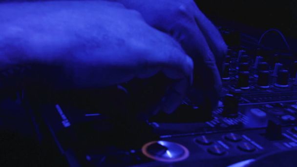 music mixing console, closeup. DJ Desk Pult - Foto, imagen
