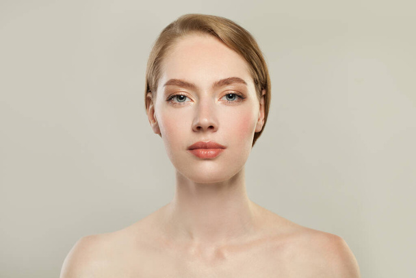 Perfect young woman face. Healthy model with clear skin - Φωτογραφία, εικόνα