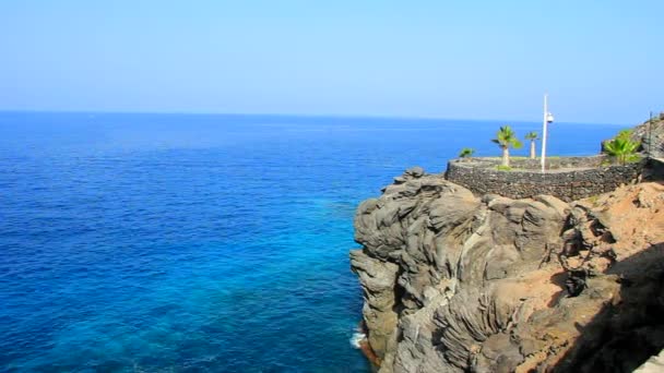 Vistas al mar en pequeño mirador en Callao Salvaje en la isla de Tenerife en Islas Canarias
. - Imágenes, Vídeo