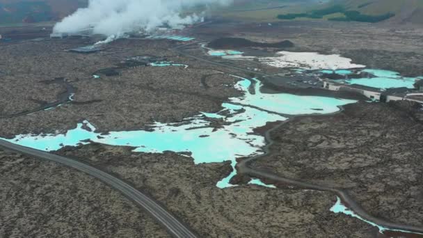 Vuelo sobre Laguna Azul en Islandia
 - Imágenes, Vídeo