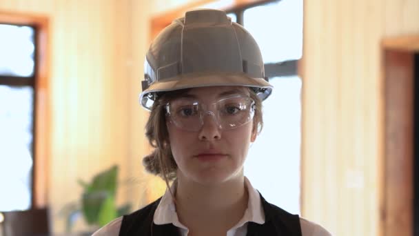 construction inspector woman face smile. - Footage, Video