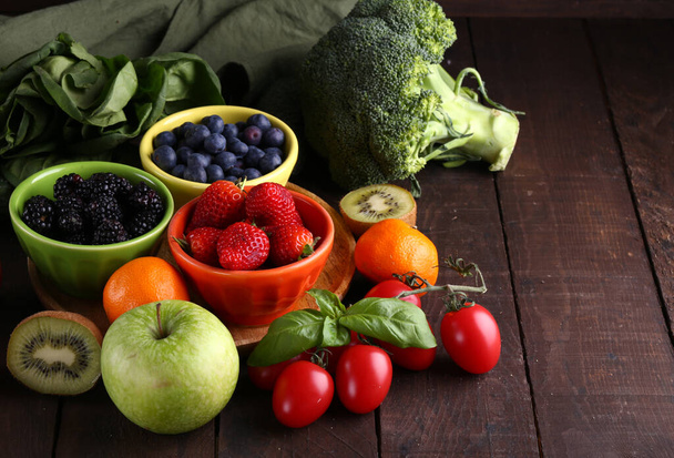 фрукты ягоды овощи для здорового питания
 - Фото, изображение