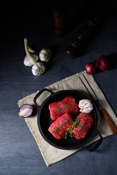 raw beef roulades prepared for cooking - Фото, изображение