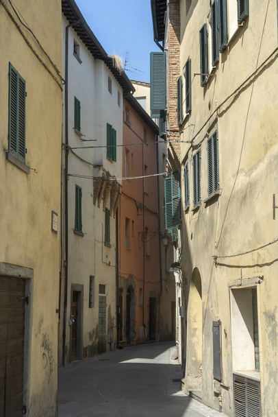 Umbertide, Perugia, Umbria, Italy: historic buildings of the medieval city - Foto, imagen