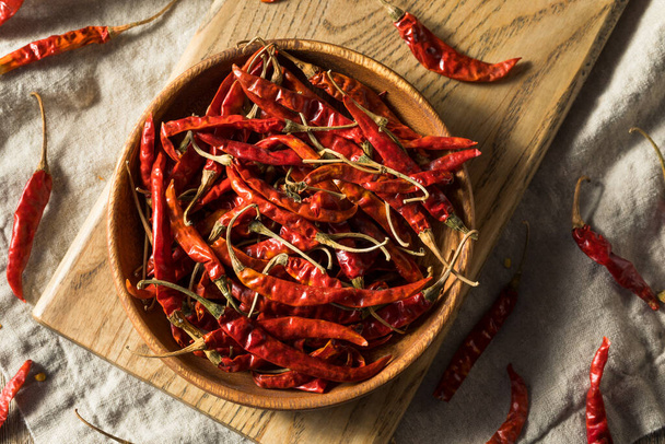 Raw Red Organic Chile de Arbol Peppers in a Bowl - Фото, зображення