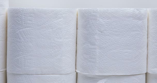 Stack of toilet paper rolls - Πλάνα, βίντεο