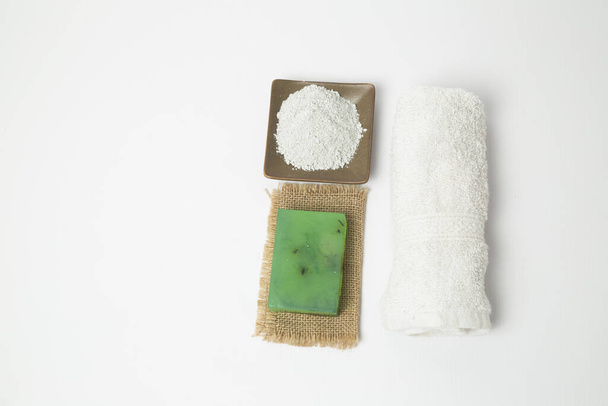 rozmaring kézzel készített szappan zöld agyag maszkkal - Fotó, kép
