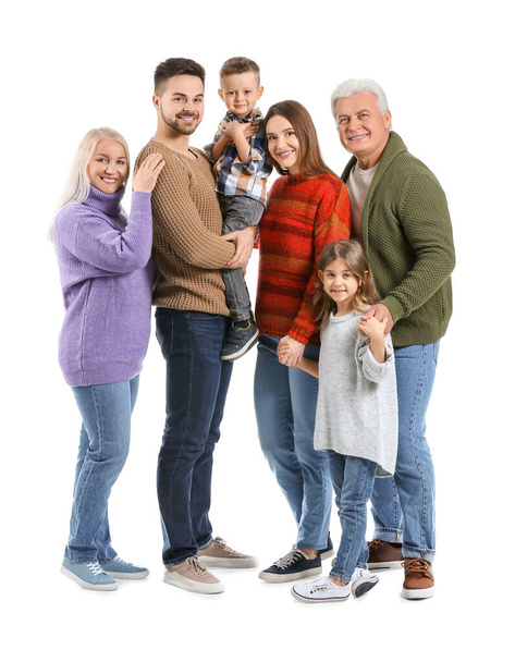Ritratto di grande famiglia su sfondo bianco
 - Foto, immagini
