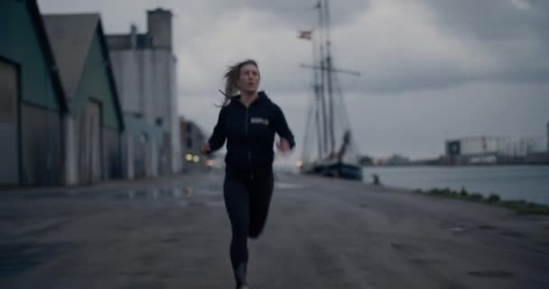 Fast Young Athlete In Ponytail Running - Video
