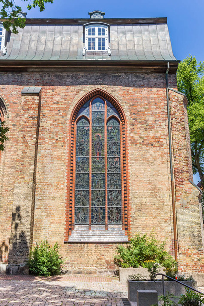 Window of the Marienkirche church in Flensburg, Germany - Fotografie, Obrázek