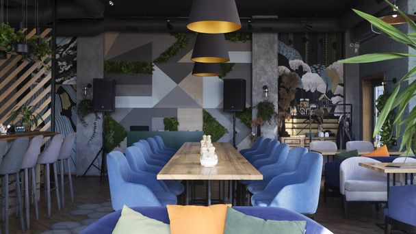 Hedendaags design in loft stijl, moderne eetplaats - Foto, afbeelding