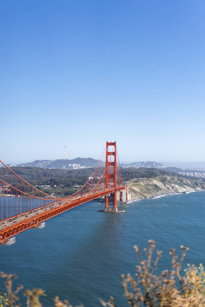 Most Golden Gate, visutý most přes průliv Golden Gate. San Francisco - Fotografie, Obrázek