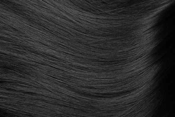 Egészséges sötét női haj, közelkép - Fotó, kép