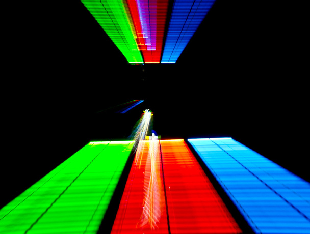 floresan aydınlatma kaynağı zum objektif tekniği ile resim - Fotoğraf, Görsel