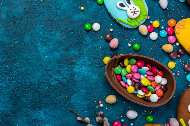 Easter Egg Border Background with Copy Space Design. Easter Sweet Food Template. - Фото, зображення