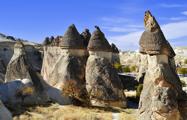 Rocas de Capadocia en Anatolia Central, Turquía
 - Foto, Imagen