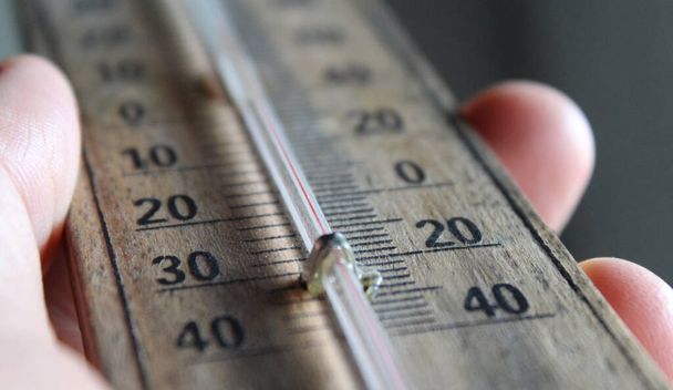 Термометр ртути больше не соответствует стандарту
 - Фото, изображение