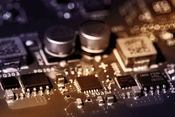 Electronic circuit board with processor, close up - Foto, Imagen