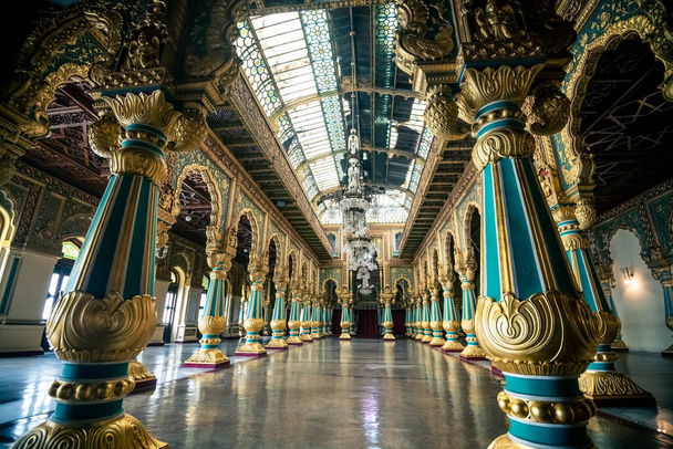 Piękny pałac Mysore w Indiach - Zdjęcie, obraz