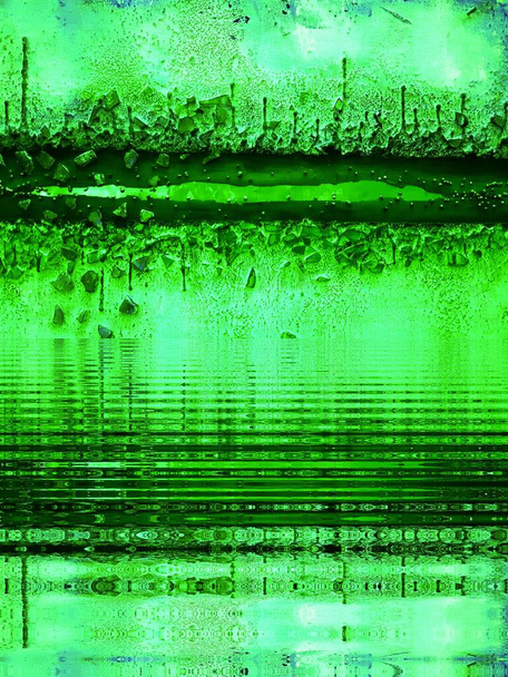 Abstraktní kreativní obrazy představující futuristický vesmírný život a živou krajinu v odstínech smaragdové zeleně se silným texturovaným efektem a variacemi tvaru a designu s vlnivým efektem a odrazem vody - Fotografie, Obrázek