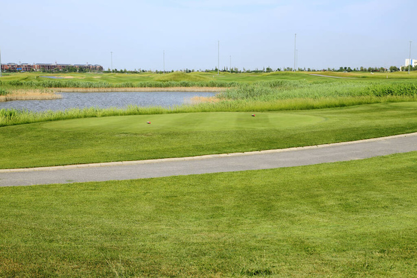 El paisaje del campo de golf, Actividades de ocio
, - Foto, Imagen