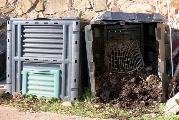 fresh, organic, kitchen waste, household scrap in the compost bin. - Photo, Image