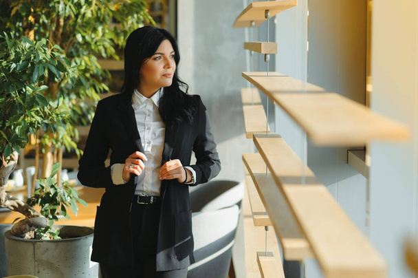 young business woman at the office - 写真・画像