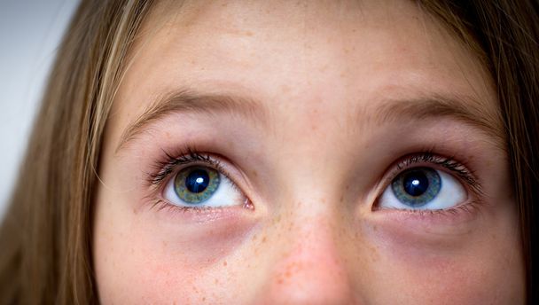 little girl eyes - Φωτογραφία, εικόνα