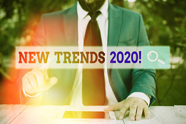 Schreiben Notiz zeigt New Trends 2020. Business-Foto zeigt die allgemeine Richtung, in die sich etwas entwickelt. - Foto, Bild