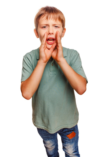 adolescent garçon pleure appelant ouvert sa bouche isolé sur blanc ba
 - Photo, image