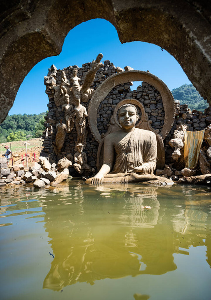 Руїни храму Кадора в Шрі - Ланці. - Фото, зображення