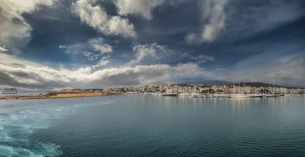 Puerto de Palma de Mallorca - Islas Baleares - España
.-- - Foto, Imagen