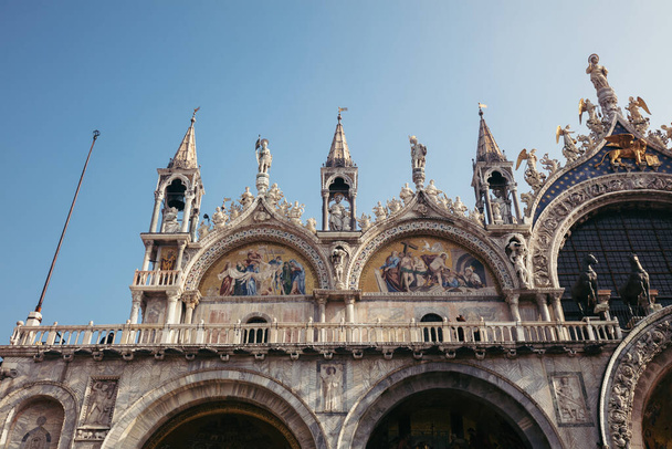 San Marcoplein en Basiliek, Venetië, Italië - Foto, afbeelding