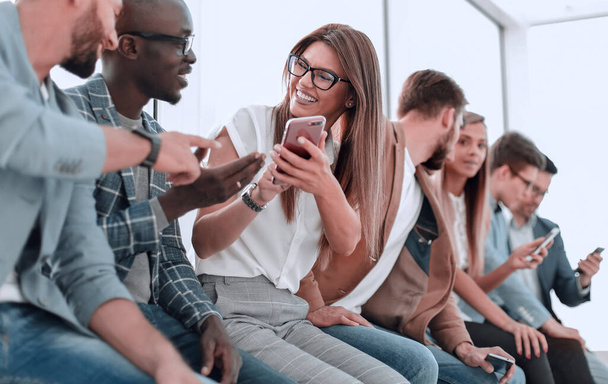 group of young people with smartphones - Foto, imagen