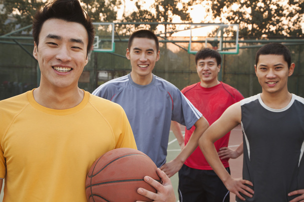 Friends on the basketball court, portrait - Photo, Image