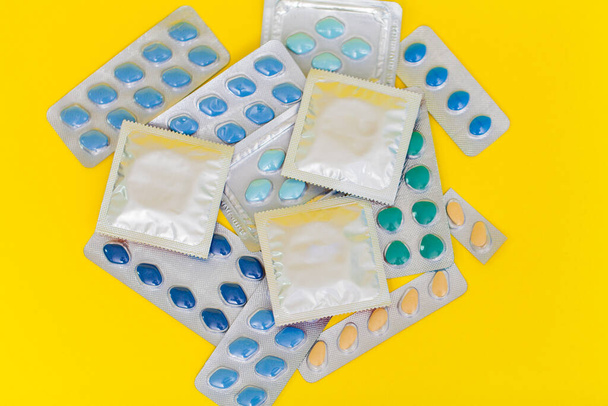 Pillole che promuovono la salute sessuale per gli uomini per lungo tempo
 - Foto, immagini