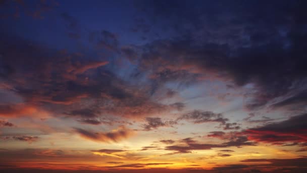 Bellissimo cielo tropicale al tramonto, timelapse 4k
 - Filmati, video