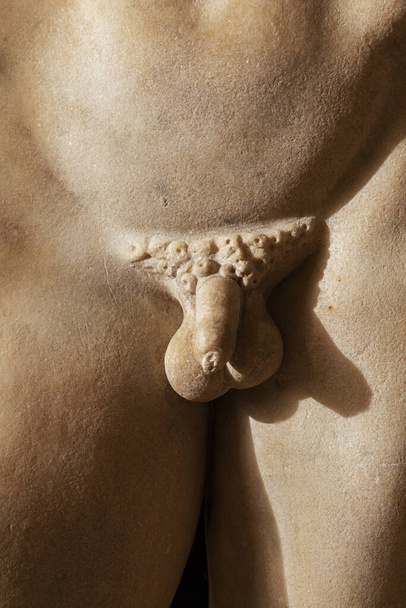 Části starobylého a historického stylu mramorové sochy v muzeu - Fotografie, Obrázek