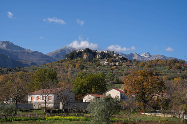 Picturesque mountain landscape with city of Castell San Vincenzo in Molise in Italy - 写真・画像