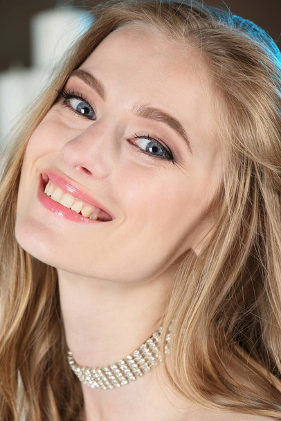 young seductive woman smiling portrait - Foto, Bild