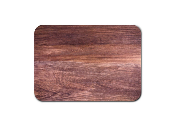Primer plano de tablero de madera de pino aislado sobre fondo blanco con espacio de copia y camino de recorte para el diseño
 - Foto, imagen