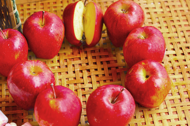 Manzana de fruta roja
. - Foto, Imagen
