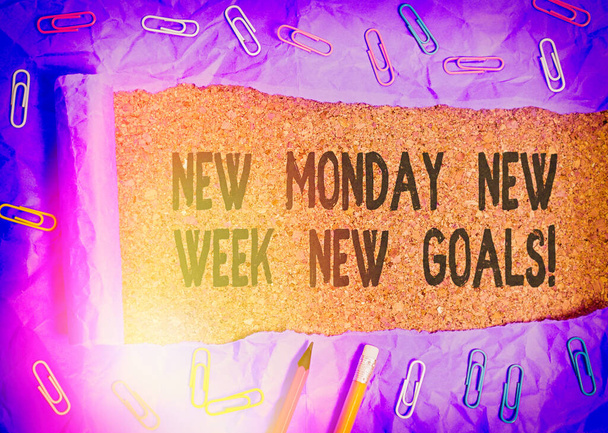 Yeni Pazartesi Yeni Hedefleri 'ni yazan el yazısı metinleri. Yeni hedefler belirleyerek veda hafta sonu anlamına geliyor.. - Fotoğraf, Görsel