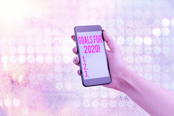 Κείμενο γραφής Στόχοι για το 2020. Έννοια έννοια αντικείμενο της επίδειξης φιλοδοξία ή προσπάθεια στόχο ή επιθυμητό αποτέλεσμα. - Φωτογραφία, εικόνα
