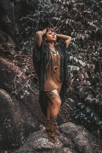 beautiful young stylish tribal style woman outdoors - Fotoğraf, Görsel